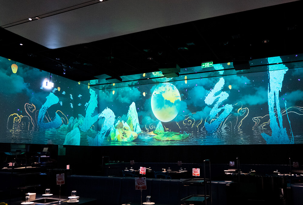 A feast of light and shadow on the tip of the tongue, Sony 3LCD commercial laser projector creates... A feast of light and shadow on the tip of the tongue, Sony 3LCD commercial laser projector creates...